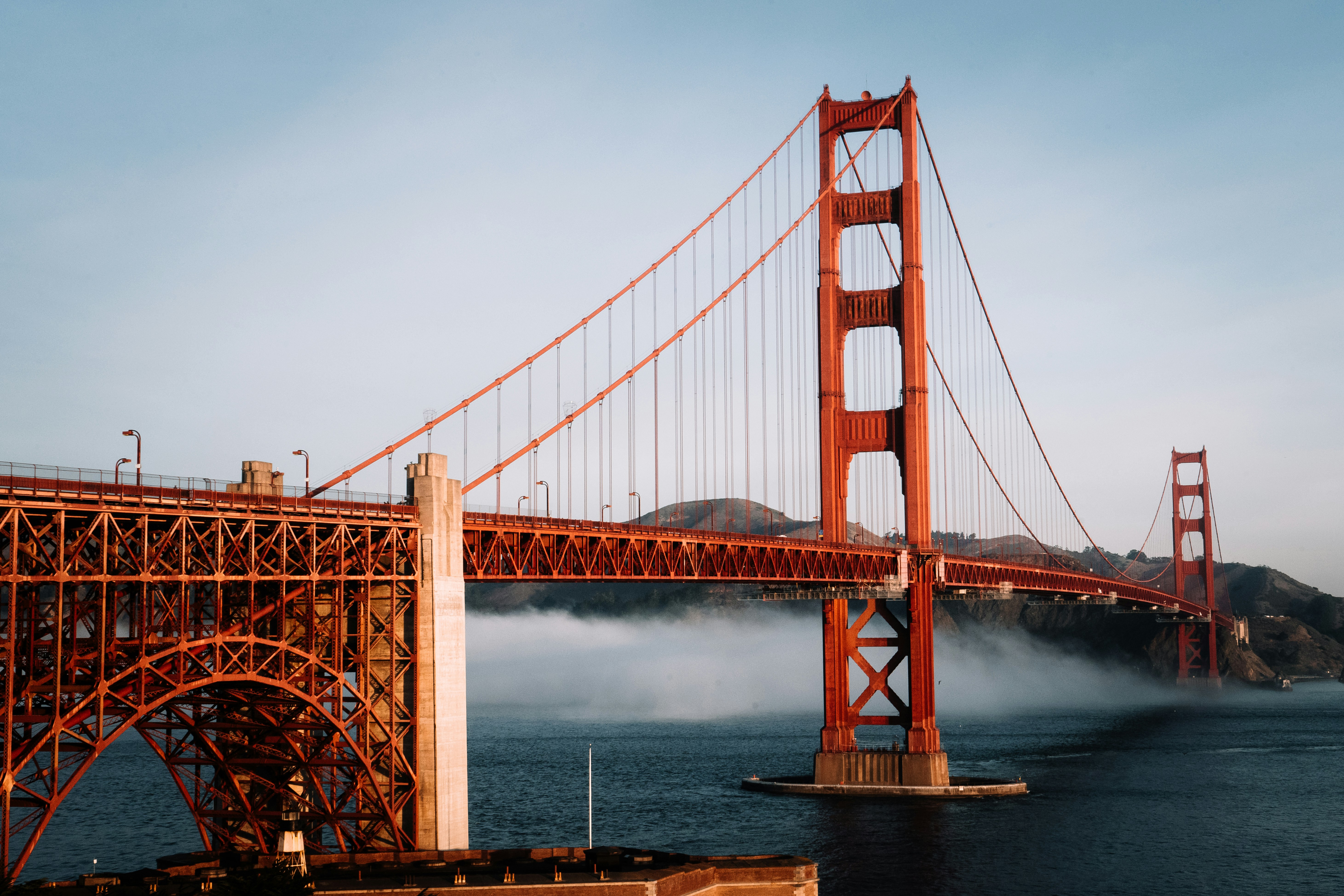 Golden Gate Bridge, clear day